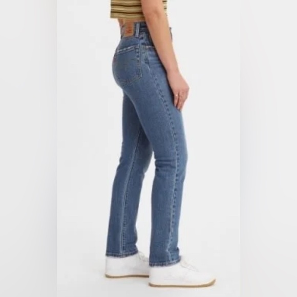 Levi’s 501 33x32 - Picture 2 of 8